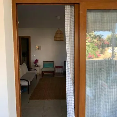 Sleeps 4, Spacious With A Large Garden - Awz 312 Villa